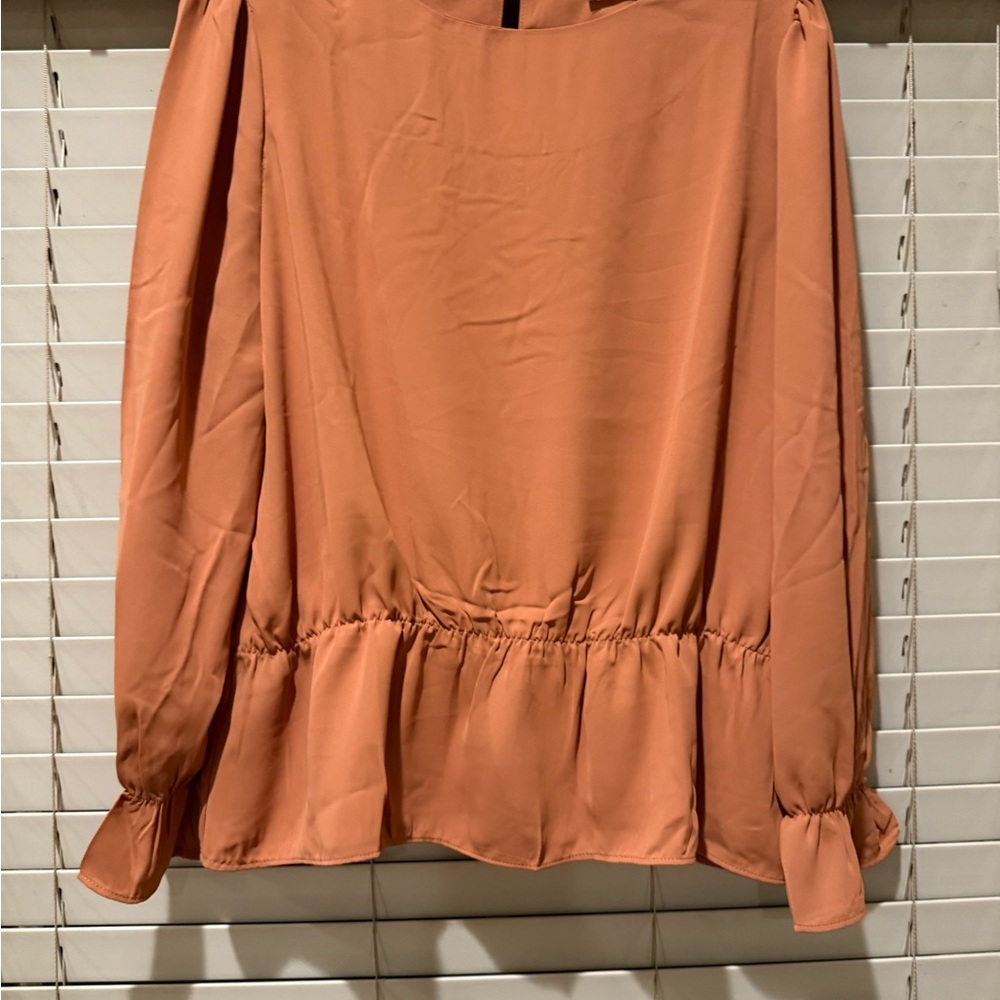 Zenana Outfitters Peach Blouse